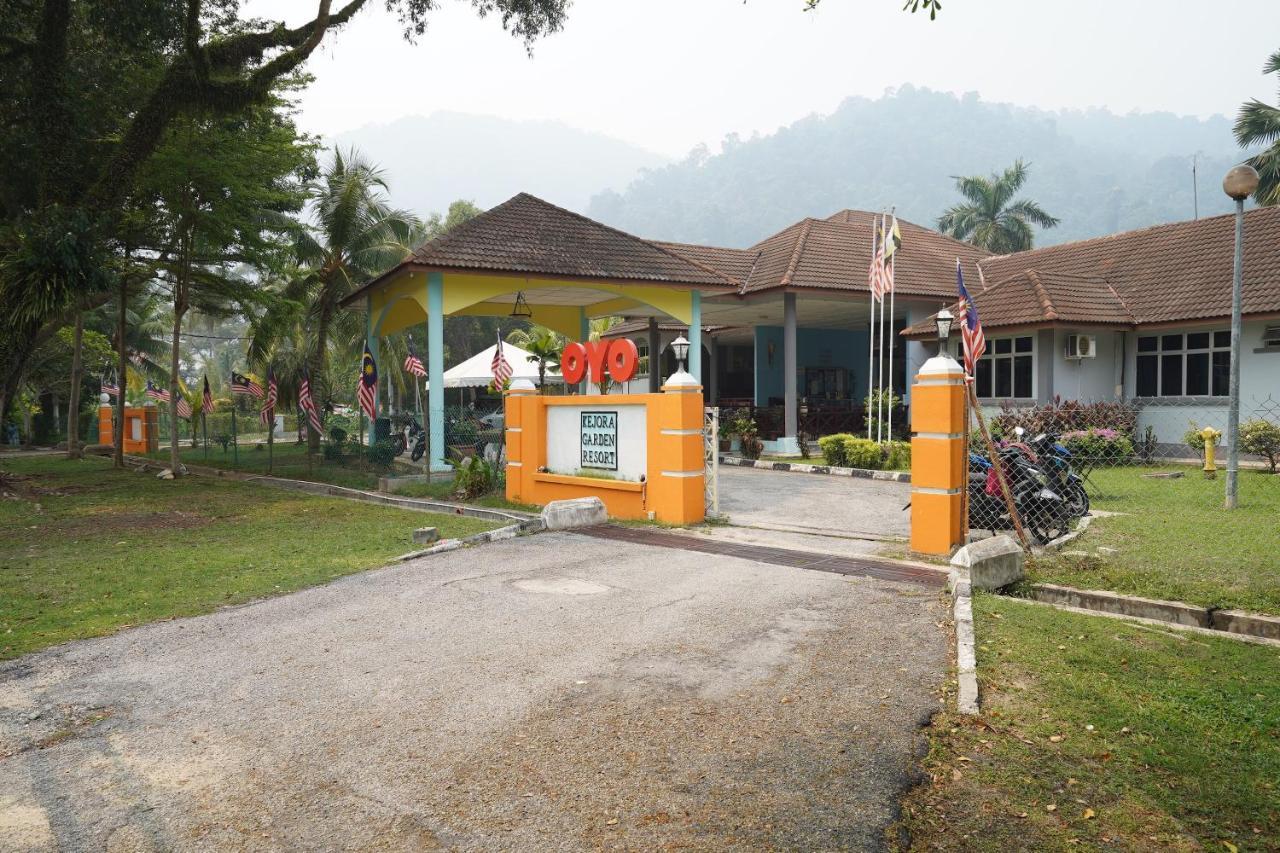 Oyo 44020 Kejora Garden Resort Kampong Pasir Bogak Εξωτερικό φωτογραφία