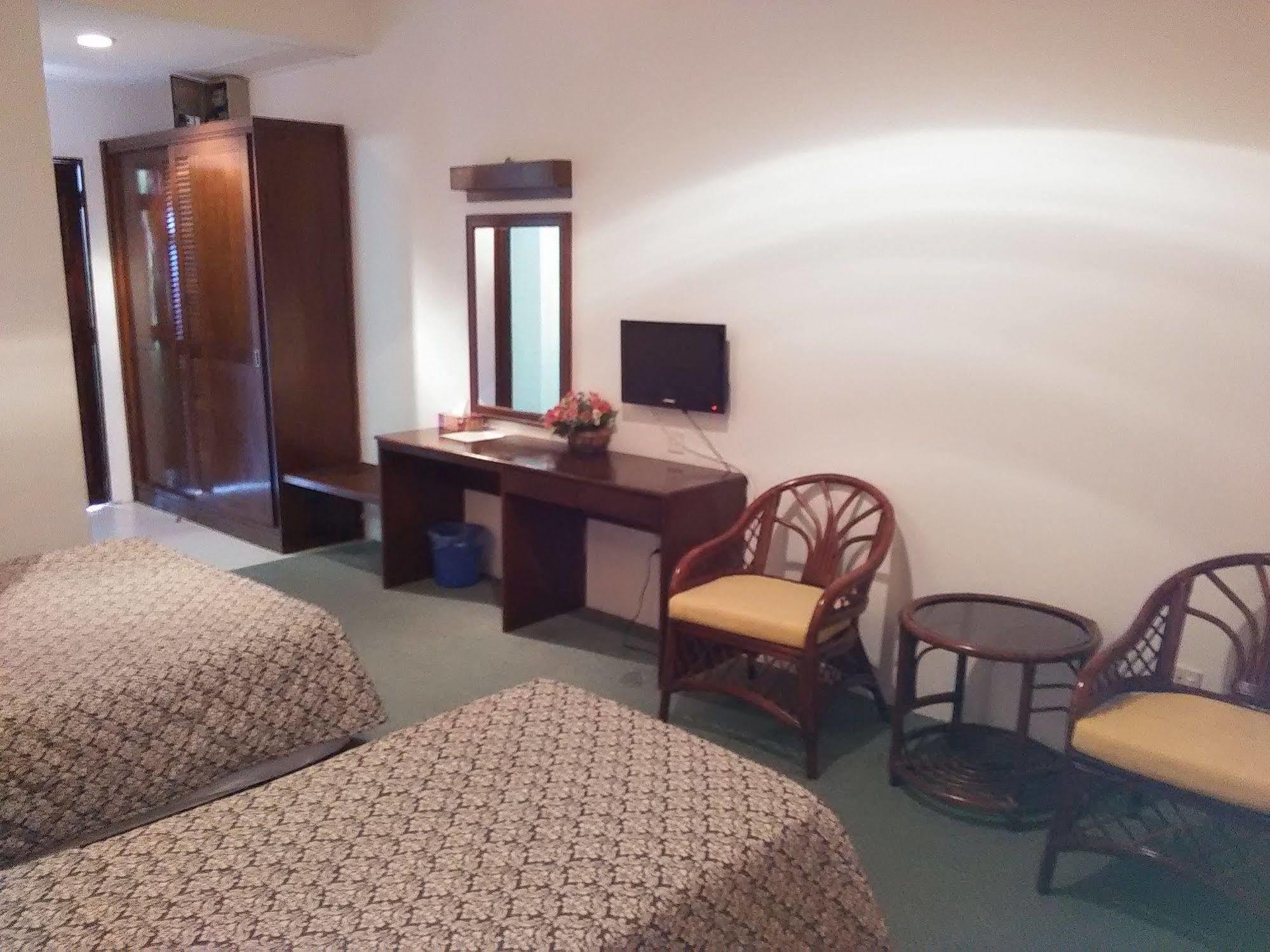 Oyo 44020 Kejora Garden Resort Kampong Pasir Bogak Εξωτερικό φωτογραφία
