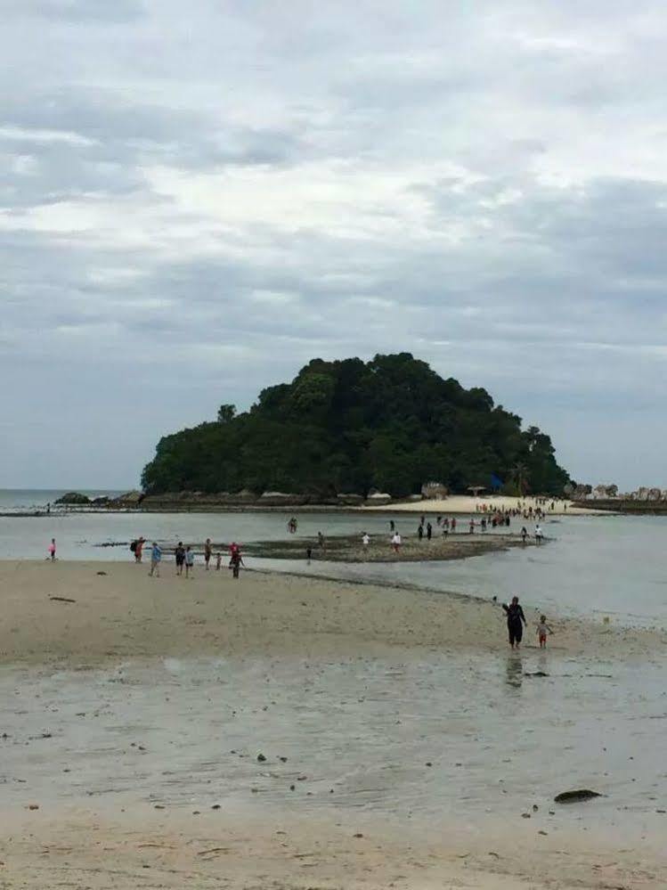 Oyo 44020 Kejora Garden Resort Kampong Pasir Bogak Εξωτερικό φωτογραφία